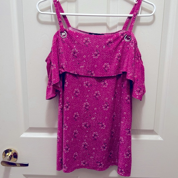 Cold shoulder summer blouse - Picture 2 of 3